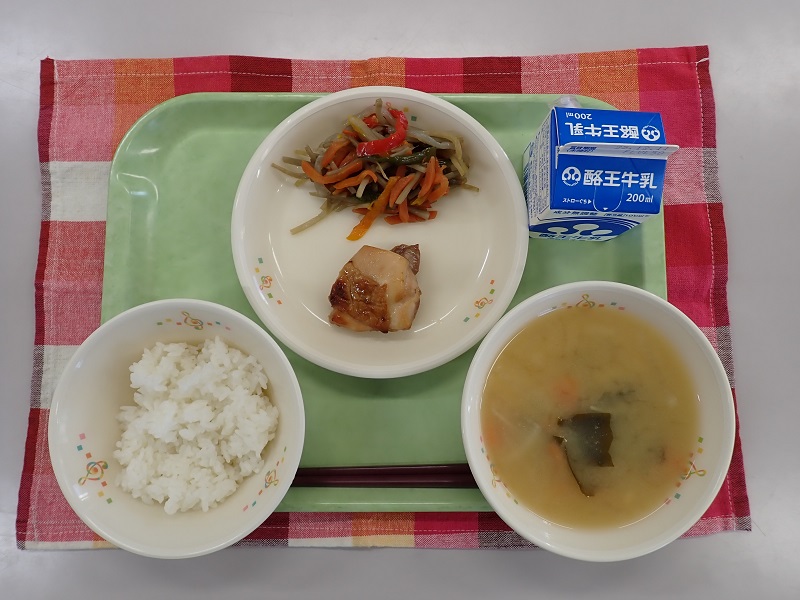 12月1日の給食