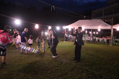 小坂地区豊年仮装盆踊り大会